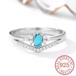 Vintage Silver and Turquoise Ring